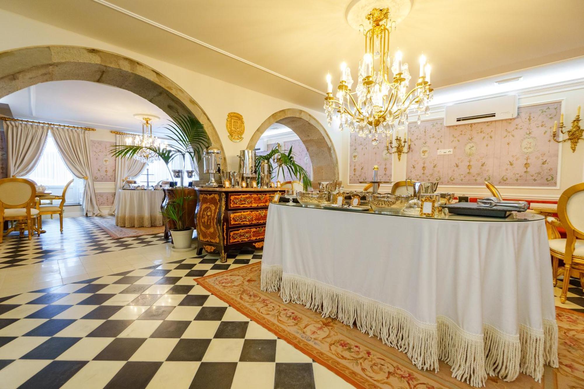 Boutique Hotel Teatro アングラ・ド・エロイーズモ エクステリア 写真
